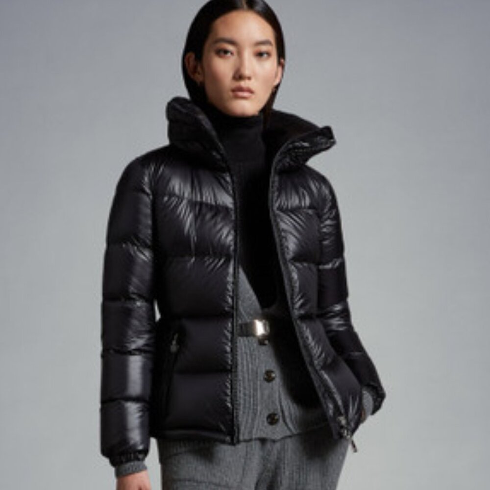 Like New: Moncler Douro Down Jacket (Size 1)